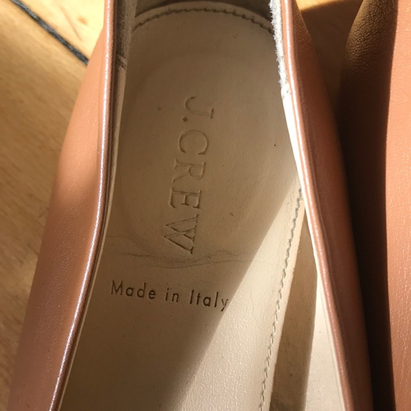 Size 9 j crew flats - Picture 2 of 6
